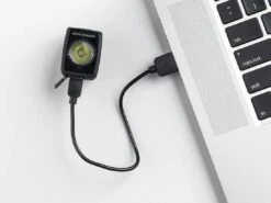BONTRAGER Luce Ion 200 Rt Anteriore Usb Nero -Ricambi Bici Pro bontrager luce diurna ion 200 rt 3