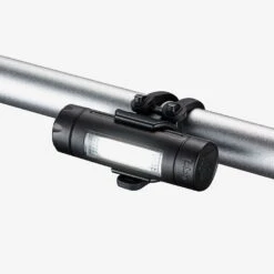 Fabric Fanale Anteriore 30 Lumen Nero 7 Fabric Fanale Anteriore 30 Lumen Nero -Ricambi Bici Pro fanale anteriore fabric frontale