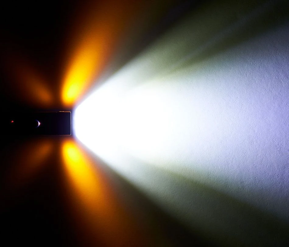 Luce Trek Commuter Pro Rt Anteriore Usb Nero 4 Luce Trek Commuter Pro Rt Anteriore Usb Nero - immagine 2